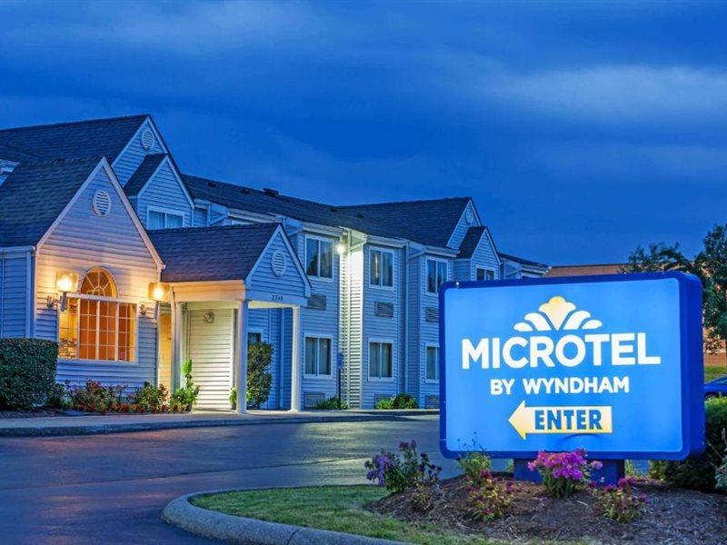 Microtel Inn By Wyndham Lexington Buitenkant foto