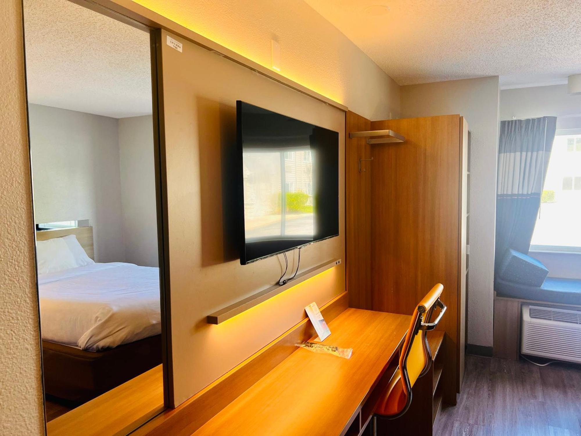 Microtel Inn By Wyndham Lexington Buitenkant foto