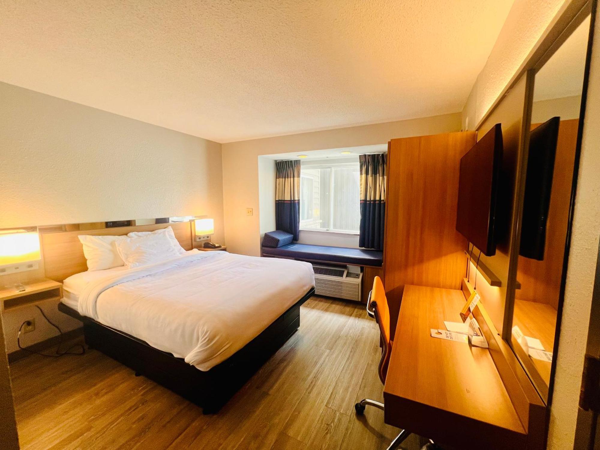 Microtel Inn By Wyndham Lexington Buitenkant foto