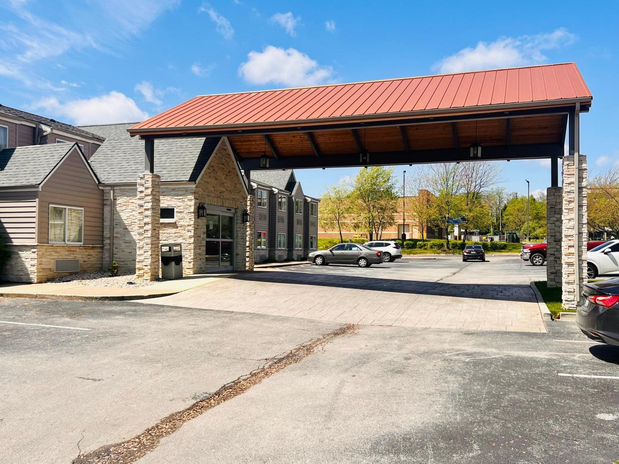 Microtel Inn By Wyndham Lexington Buitenkant foto