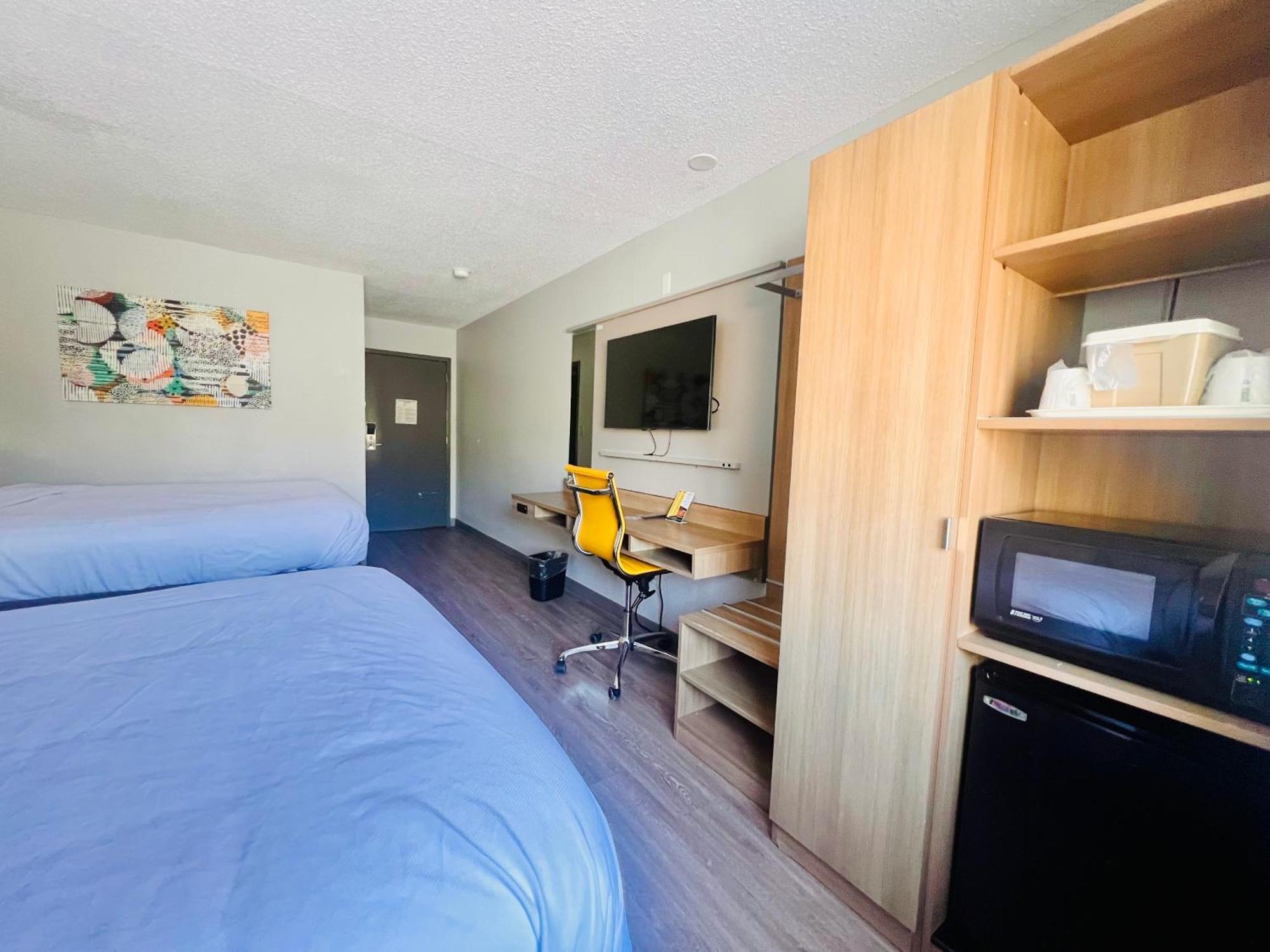 Microtel Inn By Wyndham Lexington Buitenkant foto