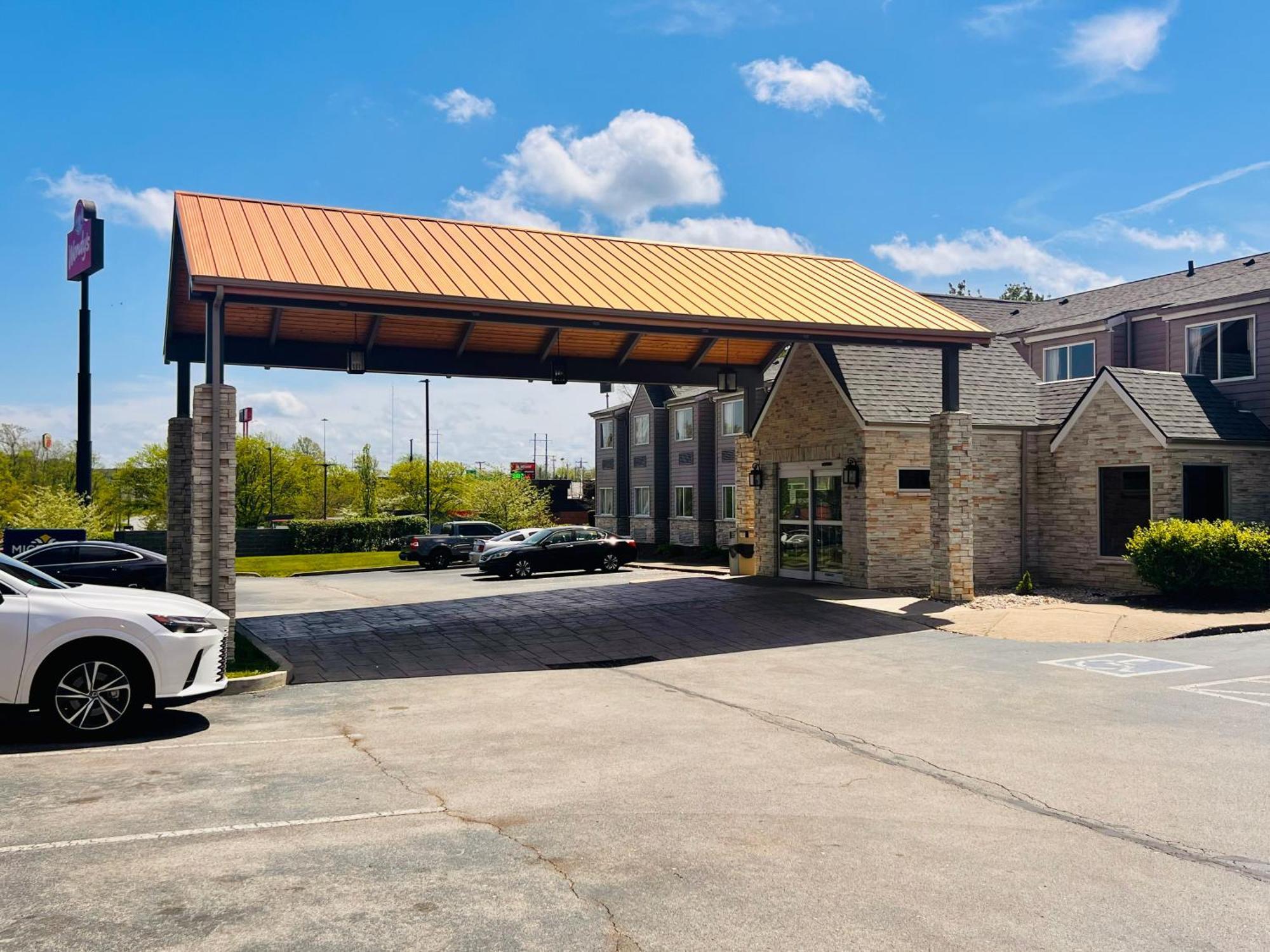 Microtel Inn By Wyndham Lexington Buitenkant foto