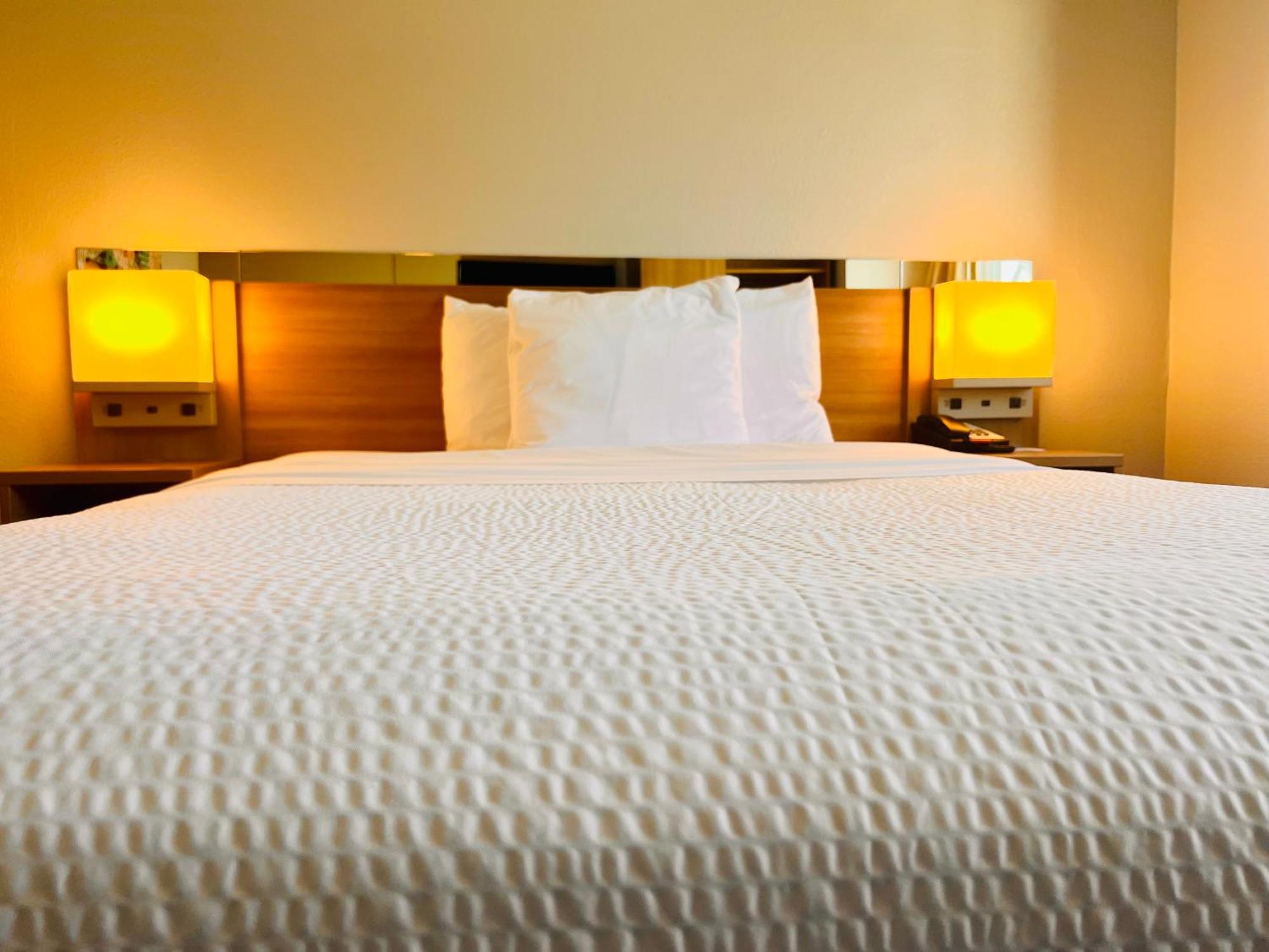 Microtel Inn By Wyndham Lexington Buitenkant foto
